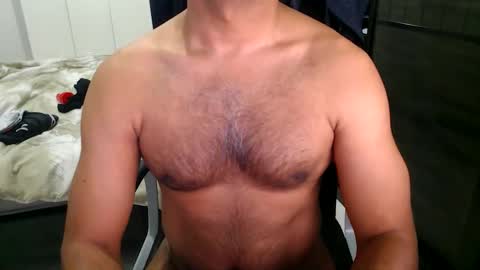 Snapshot of night_rider09711 chatting on January 2025 08:11:01 PM night_rider09711 online show from January 2025 08:11:01 PM