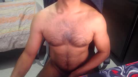 Snapshot of night_rider09711 chatting on February 2025 05:37:01 PM night_rider09711 online show from February 2025 05:37:01 PM