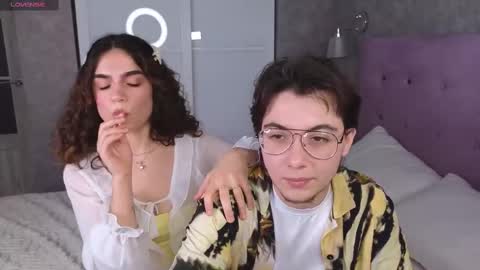 Snapshot of nightfloat chatting on February 2025 11:21:02 PM Daisy nd Tyler 3 online show from February 2025 11:21:02 PM