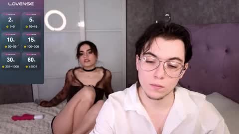 Snapshot of nightfloat chatting on February 2025 10:20:02 PM Daisy nd Tyler 3 online show from February 2025 10:20:02 PM