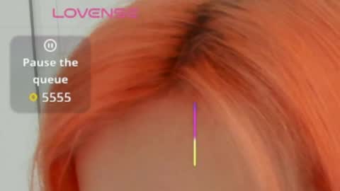 Snapshot of nightleaf_ chatting on April 2026 01:05:02 PM Bestie online show from April 2026 01:05:02 PM