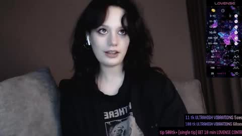 Snapshot of nightpurr chatting on December 2025 06:38:01 PM Darcy online show from December 2025 06:38:01 PM