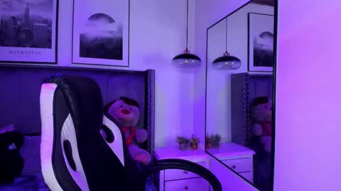 niick_twink online show from October 2025 07:35:02 PM