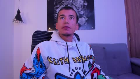 Niick online show from December 2024 01:22:01 AM