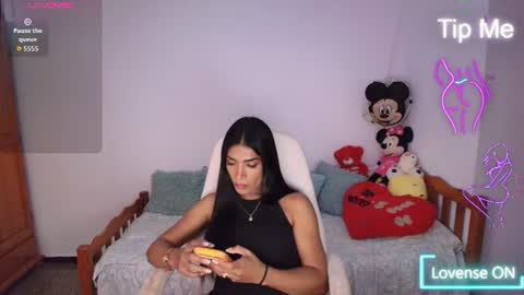 Snapshot of niickylovee chatting on June 2026 04:31:01 AM Nicolle Bustamante online show from June 2026 04:31:01 AM