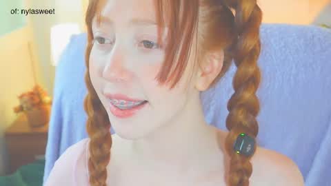 Snapshot of niilaa chatting on July 2026 03:18:02 PM of Nylasweet online show from July 2026 03:18:02 PM