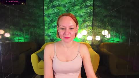 Nika online show from January 2025 12:29:01 PM