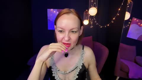 Nika online show from February 2025 08:33:02 AM