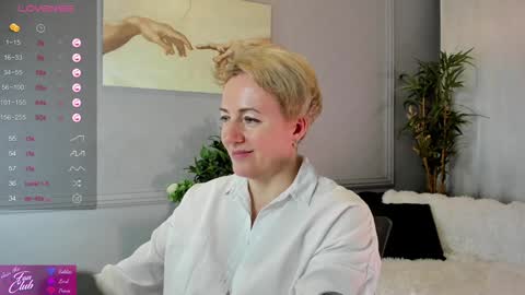 Nika online show from January 2025 08:14:01 AM