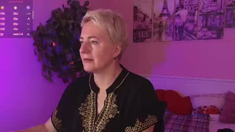 Snapshot of nika_smit chatting on July 2026 06:32:02 AM Nika online show from July 2026 06:32:02 AM