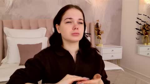 Nika online show from October 2025 02:45:01 AM