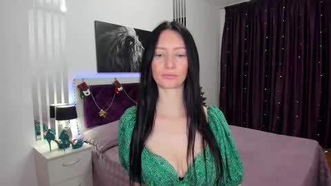 NikaLewis online show from December 2025 05:02:01 AM