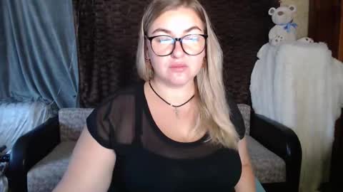 Nika online show from October 2025 04:35:02 AM