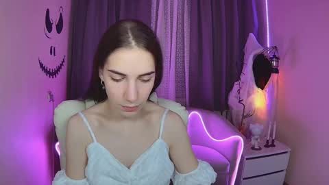 nikastarkk online show from October 2025 06:35:02 PM