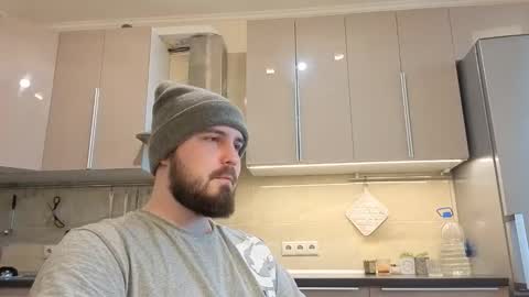 Nick online show from December 2025 12:10:02 PM