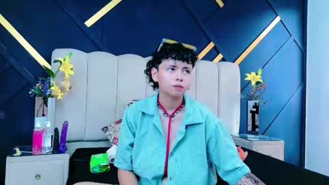 Nikievanz online show from May 2026 07:41:01 PM