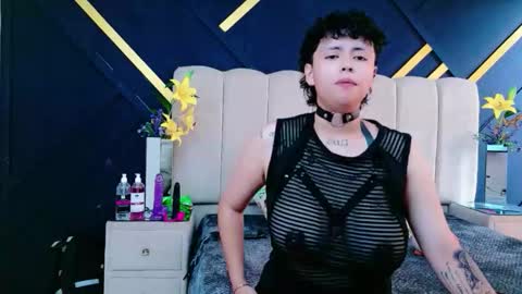 Nikievanz online show from May 2026 05:07:02 PM
