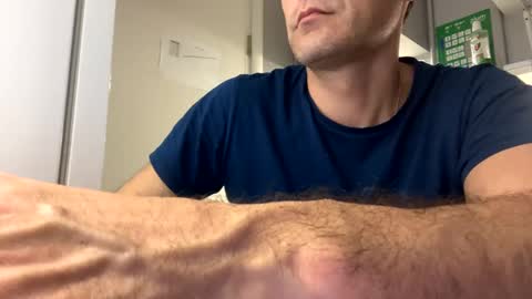 Snapshot of nikk3032 chatting on February 2025 06:40:02 PM NIk online show from February 2025 06:40:02 PM