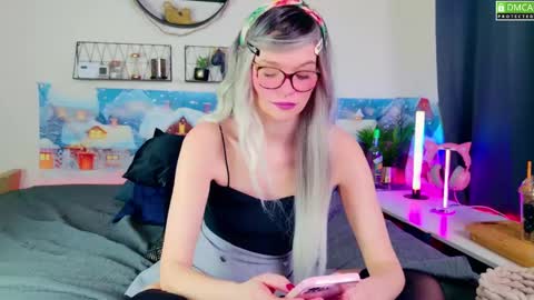 Kitty Chatte online show from January 2025 06:50:02 AM