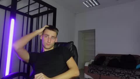 Snapshot of nikki_hard chatting on March 2025 03:09:02 PM nikki online show from March 2025 03:09:02 PM