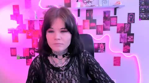 nikki_kiss_ online show from May 2026 08:53:02 AM