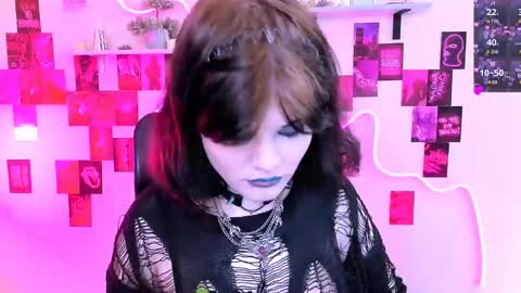 nikki_kiss_ online show from May 2026 08:41:01 AM
