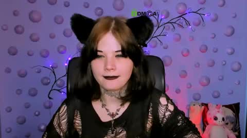 nikki_kiss_ online show from May 2026 08:44:01 AM
