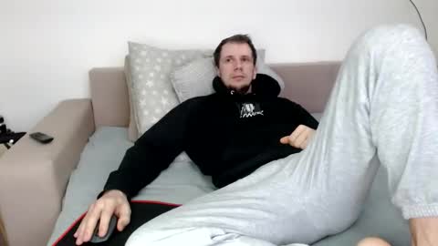 Nick online show from December 2025 07:28:01 AM