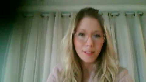 nikkib653466 online show from January 2026 03:03:02 PM