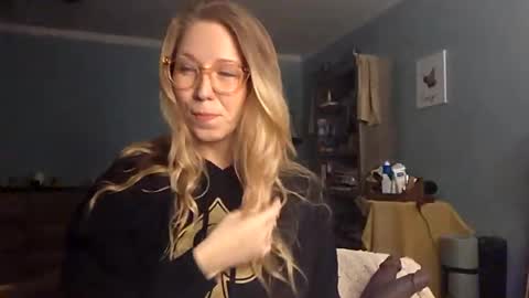nikkib653466 online show from August 2026 08:11:01 PM