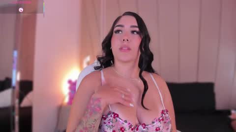 Nikki  online show from March 2025 07:32:02 AM