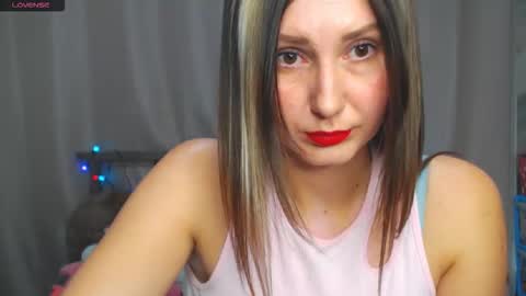 nikkikiss___ online show from January 2026 02:06:02 AM