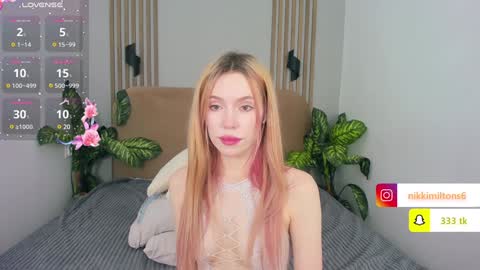 Snapshot of nikkimiltons chatting on January 2025 01:09:02 PM Nikki online show from January 2025 01:09:02 PM