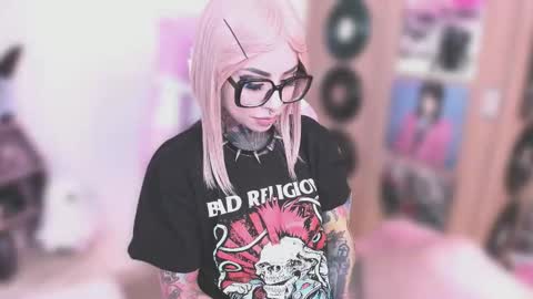 Snapshot of nikkiramone chatting on January 2026 11:34:02 AM Nikki Ramone online show from January 2026 11:34:02 AM