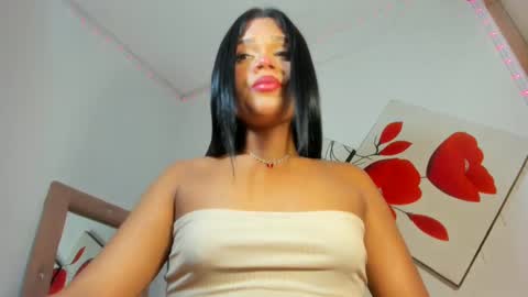Snapshot of nikkitatsx chatting on January 2025 09:05:01 AM Debora21Cm online show from January 2025 09:05:01 AM