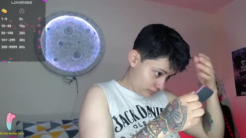 Nikky online show from January 2025 01:25:02 PM