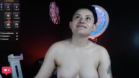 Nikky online show from October 2025 05:10:02 PM