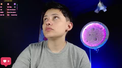 Nikky online show from March 2026 01:03:02 PM