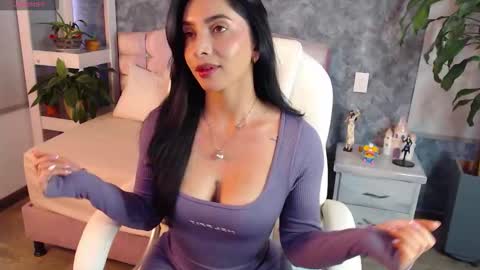 Snapshot of niko_robin04 chatting on November 2025 08:24:02 PM Niko Robin online show from November 2025 08:24:02 PM