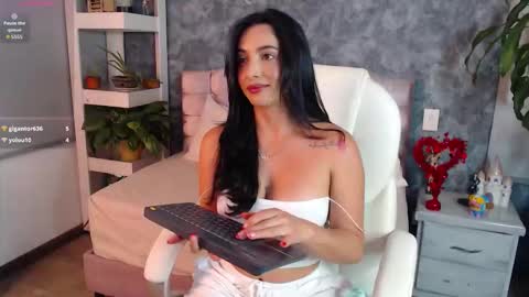 Snapshot of niko_robin04 chatting on February 2026 11:01:01 PM Niko Robin online show from February 2026 11:01:01 PM