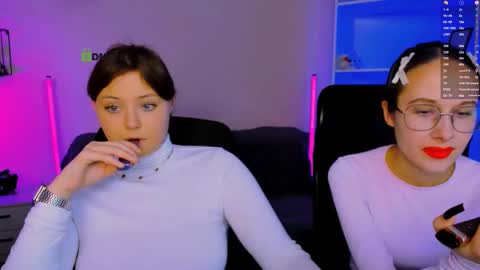 Little Niko  Help me reach my goals online show from November 2025 08:08:02 PM