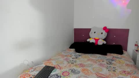 Snapshot of nikoleevanss chatting on January 2026 02:28:02 AM Nikole online show from January 2026 02:28:02 AM