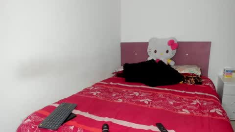 Snapshot of nikoleevanss chatting on February 2026 09:19:02 AM Nikole online show from February 2026 09:19:02 AM