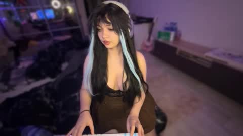 Snapshot of nikoli_naw chatting on November 2025 11:16:01 PM nikoli_naw online show from November 2025 11:16:01 PM