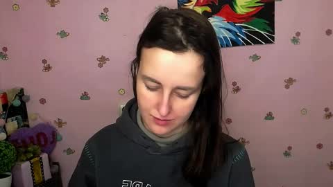 Nikolleta online show from November 2025 10:26:02 AM