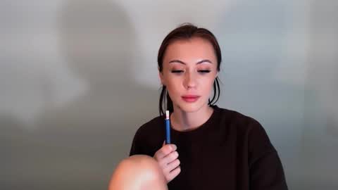 nikonara_ online show from December 2025 12:54:01 PM