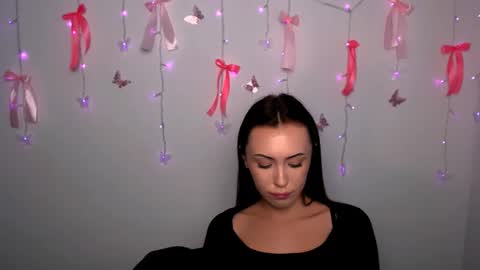 nikonara_ online show from April 2026 01:41:01 PM