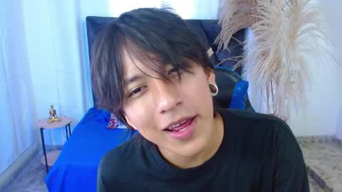 Niko online show from April 2026 02:39:01 PM