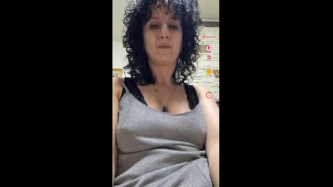 nikol online show from April 2026 07:25:01 PM