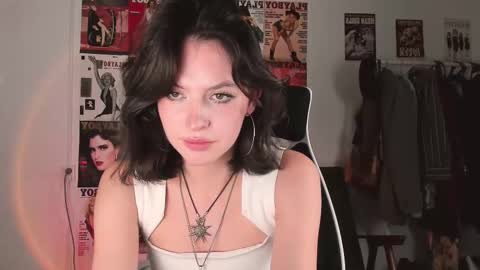 Veronica online show from October 2025 01:59:02 AM